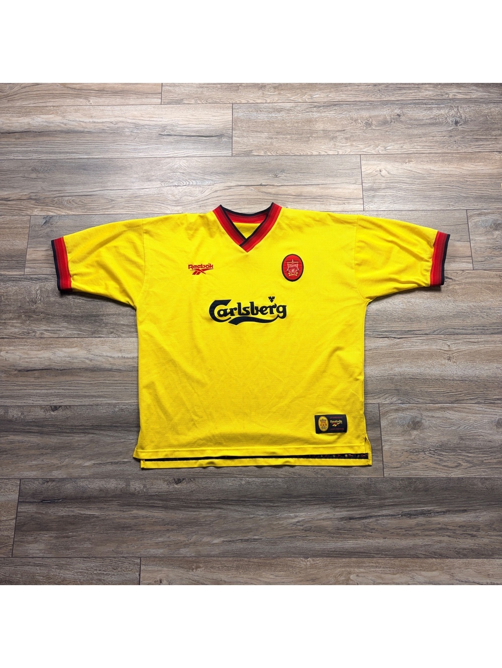1997 Liverpool away jersey, no player minor stains, 24.5x28